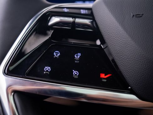 New 2027 Cadillac Vistiq Luxury AWD/4WD image 26