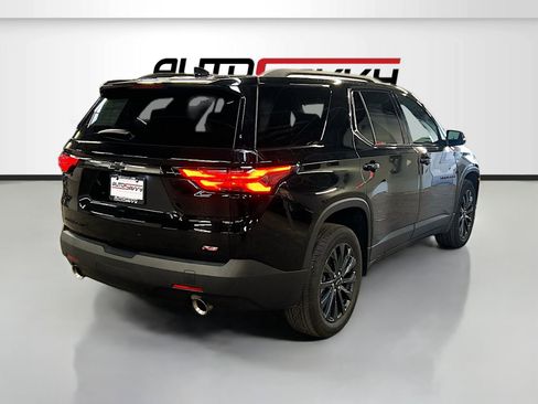 Used 2023 Chevrolet Traverse RS AWD/4WD image 7