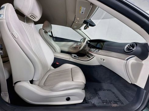 Used 2021 Mercedes-Benz E 450 Cabriolet image 28