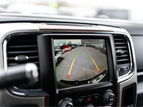 Used 2016 RAM 3500 Laramie w/ Convenience Group image 12