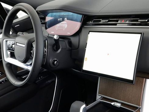 New 2025 Land Rover Range Rover SE AWD/4WD image 22