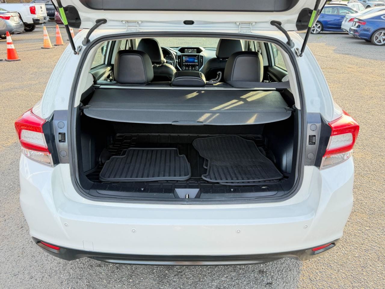 Used 2017 Subaru Impreza 2.0i Limited w/ Moonroof/BSD & Rcta/Eyesight AWD/4WD image 33