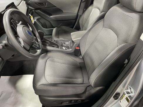 Used 2024 Subaru Crosstrek 2.0i Premium image 9