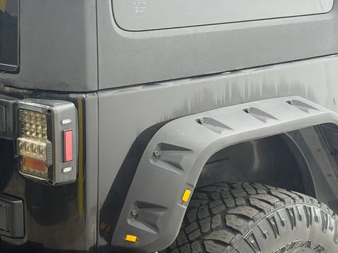 Used 2013 Jeep Wrangler Sport AWD/4WD image 10