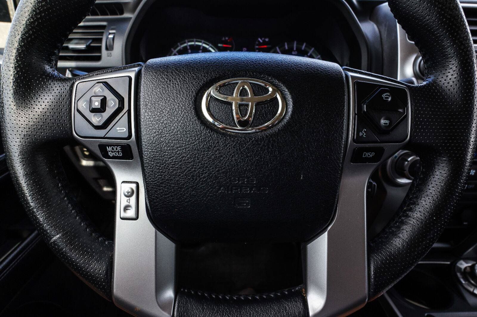 Used 2014 Toyota 4Runner Limited AWD/4WD image 13