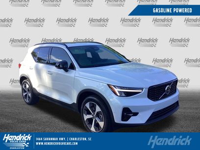 New 2026 Volvo XC40 B4 Plus