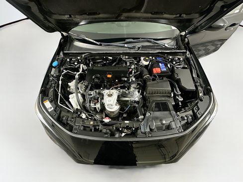Used 2024 Honda Civic LX image 30