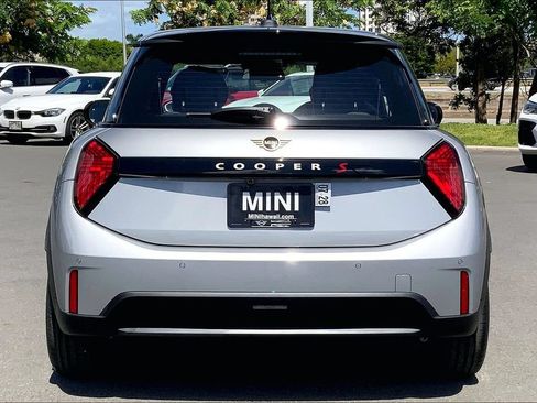 New 2026 MINI Cooper S FWD image 4