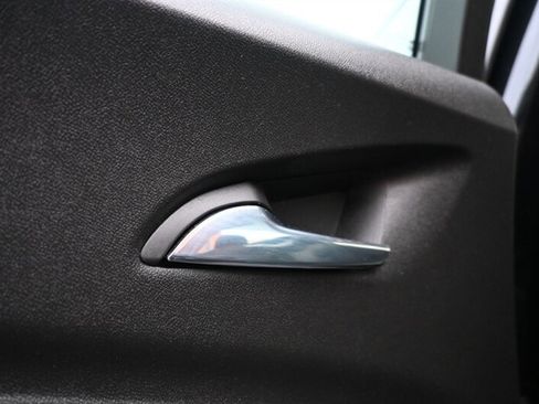 Used 2018 Chevrolet Volt LT w/ Comfort Package image 44