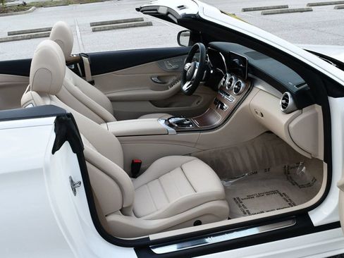 Used 2023 Mercedes-Benz C 300 Cabriolet image 20