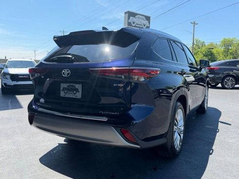 Used 2026 Toyota Highlander Platinum AWD/4WD image 22