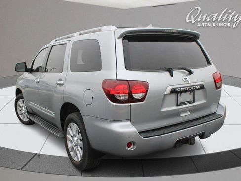 Used 2020 Toyota Sequoia Platinum image 6
