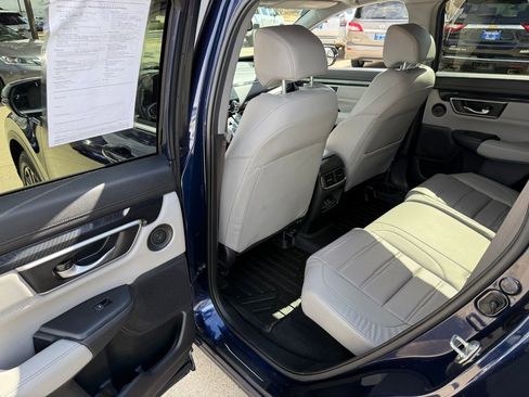 Used 2020 Honda CR-V Touring image 14