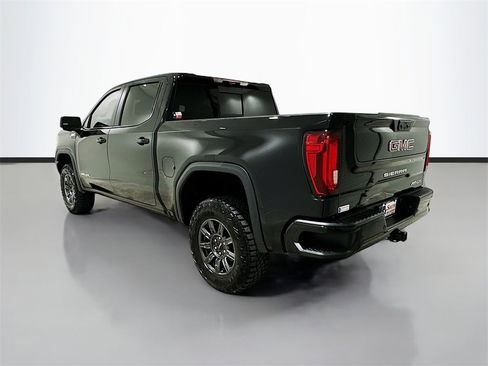 Used 2024 GMC Sierra 1500 AT4X image 5