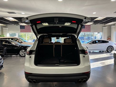 Used 2019 Porsche Cayenne S AWD/4WD image 46