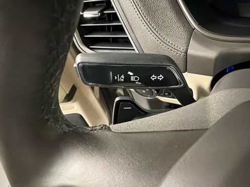 Used 2020 Lincoln Nautilus Reserve w/ Equipment Group 201A AWD/4WD image 19