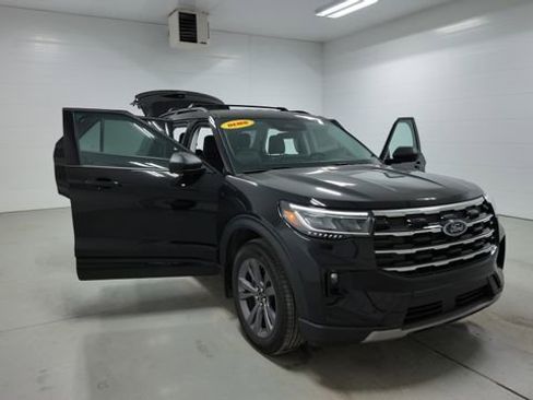 Used 2026 Ford Explorer Active w/ Active Comfort Package AWD/4WD image 21