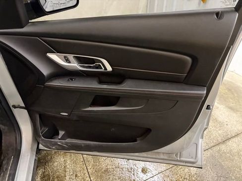 Used 2015 GMC Terrain SLT w/ Chrome Appearance Package image 22