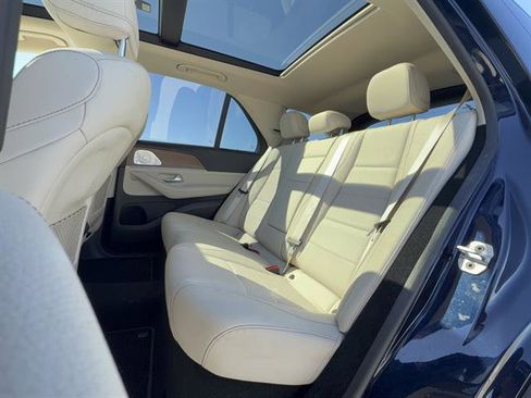 Used 2022 Mercedes-Benz GLE 350 image 11