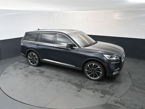 Used 2021 Lincoln Aviator Reserve w/ Equipment Group 202A AWD/4WD image 32
