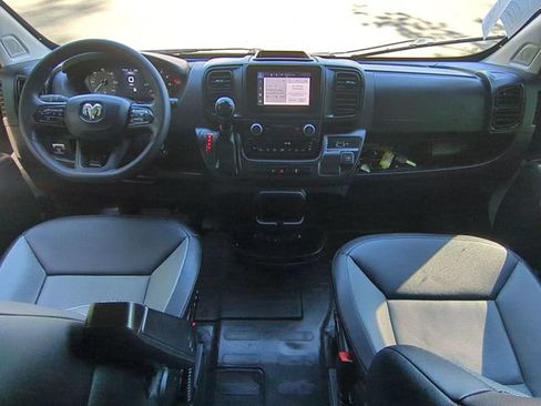 Used 2025 RAM ProMaster 2500 w/ Convenience Group FWD image 29