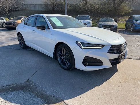 Used 2024 Acura TLX A-Spec Package image 3