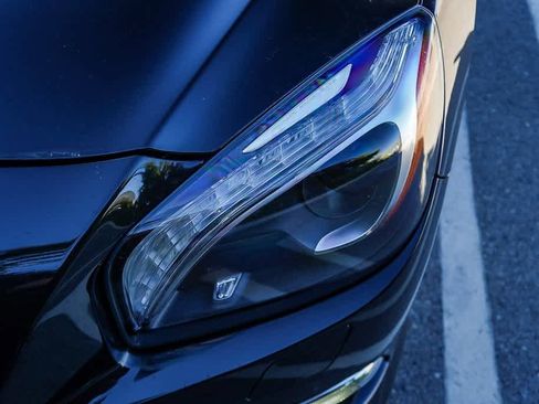 Used 2013 Mercedes-Benz SL 550 image 35