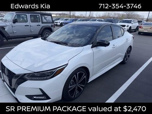 Used 2022 Nissan Sentra SR w/ SR Premium Package image 1