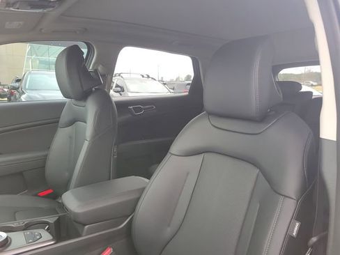 New 2026 Kia Sportage EX image 17