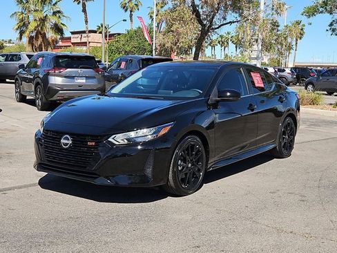 Certified 2025 Nissan Sentra SR w/ Midnight Edition image 2