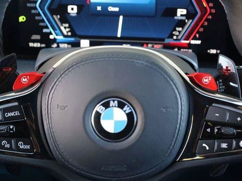 Used 2023 BMW XM AWD/4WD image 34