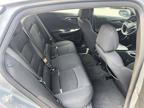 Used 2025 Chevrolet Malibu LT FWD image 16