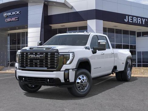 New 2026 GMC Sierra 3500 Denali Ultimate AWD/4WD image 30