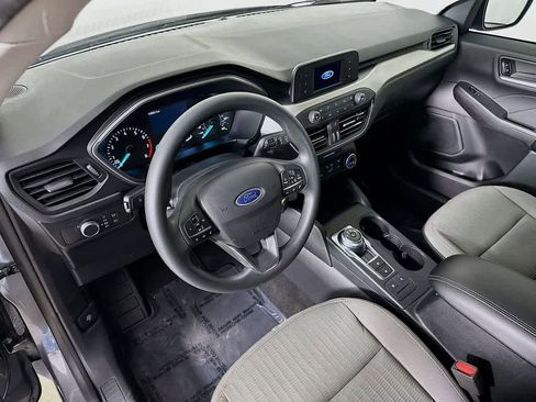 Certified 2022 Ford Escape S image 2