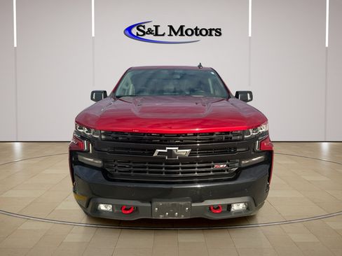 Used 2021 Chevrolet Silverado 1500 LT Trail Boss w/ LT Trail Boss Premium Package AWD/4WD image 2