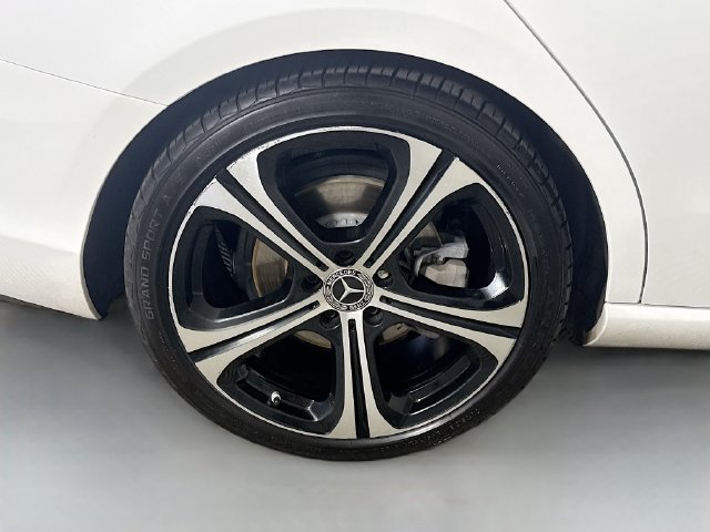Used 2022 Mercedes-Benz C 300 Sedan w/ Exclusive Trim Package image 32