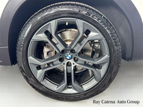 Used 2022 BMW X6 xDrive40i image 32