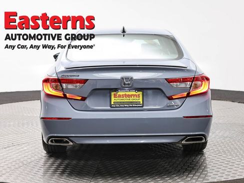 Used 2022 Honda Accord Sport image 6