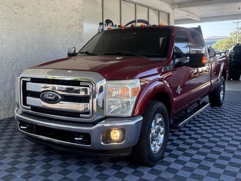 Used 2015 Ford F350 Lariat w/ Chrome Package image 2