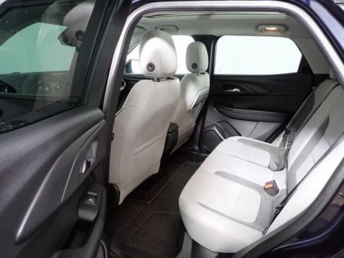 Used 2021 Chevrolet TrailBlazer LT w/ Sun and Liftgate Package image 30