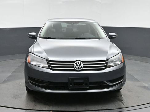 Used 2014 Volkswagen Passat 1.8T Wolfsburg Edition image 2