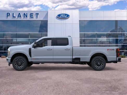 New 2026 Ford F350 Platinum w/ FX4 Off-Road Package AWD/4WD image 3