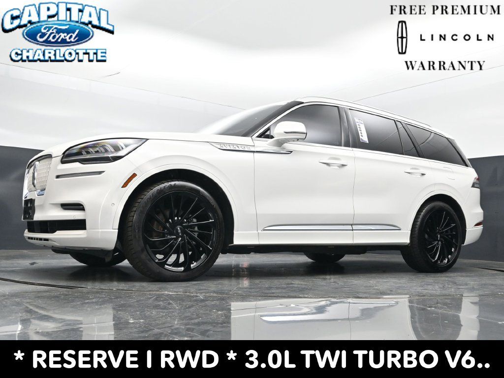 Used 2022 Lincoln Aviator Reserve w/ Equipment Group 201A RWD image 24