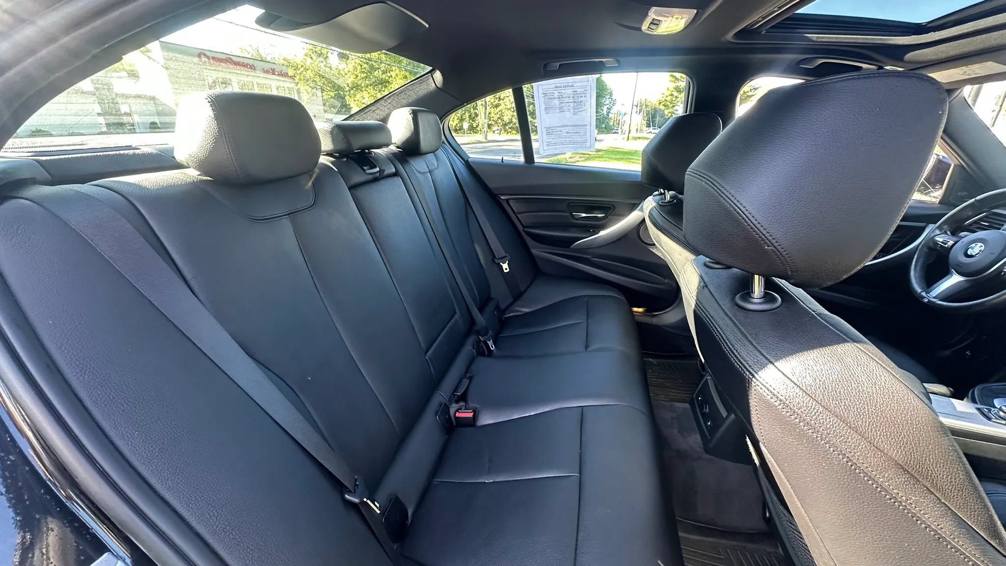 Used 2013 BMW 335i xDrive Sedan AWD/4WD image 35
