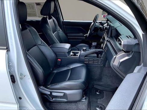 Used 2025 Toyota 4Runner SR5 image 26