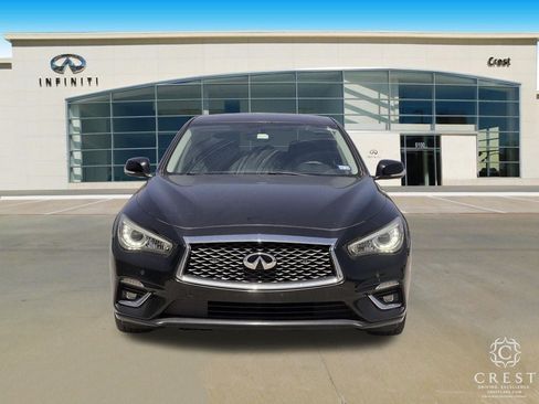 Used 2018 INFINITI Q50 Luxe w/ Essential Package (3.0T Luxe) RWD image 8