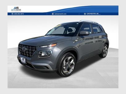 Used 2025 Hyundai Venue SEL