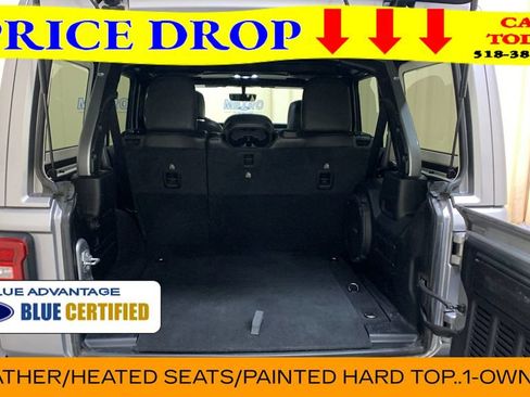 Used 2021 Jeep Wrangler Unlimited Sahara AWD/4WD image 18