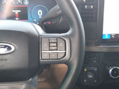 Used 2023 Ford F250 Lariat w/ Chrome Package AWD/4WD image 28