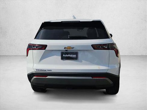 New 2026 Chevrolet Equinox LT w/ Safety and Technology Package image 4